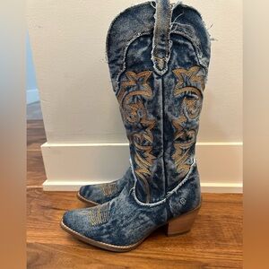 Dingo Cowboy boots